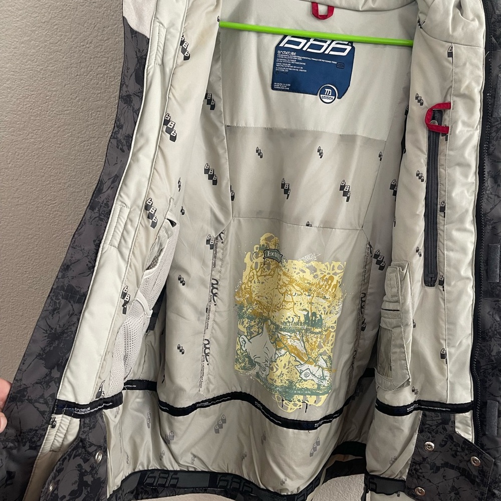 686 Black And Gray Patterned Jacket - image 3